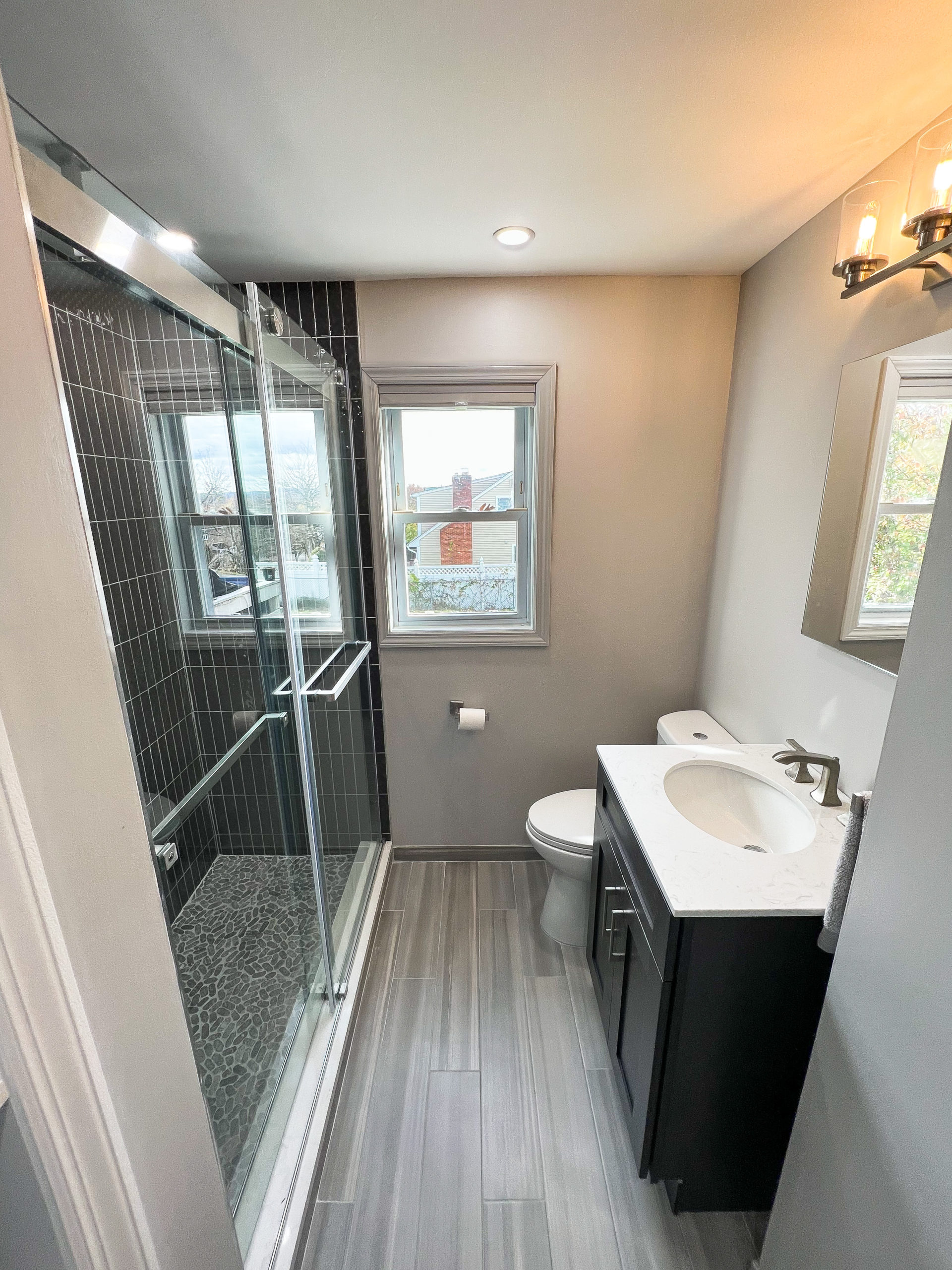 Cape Cod Grey-On-Grey Bathroom