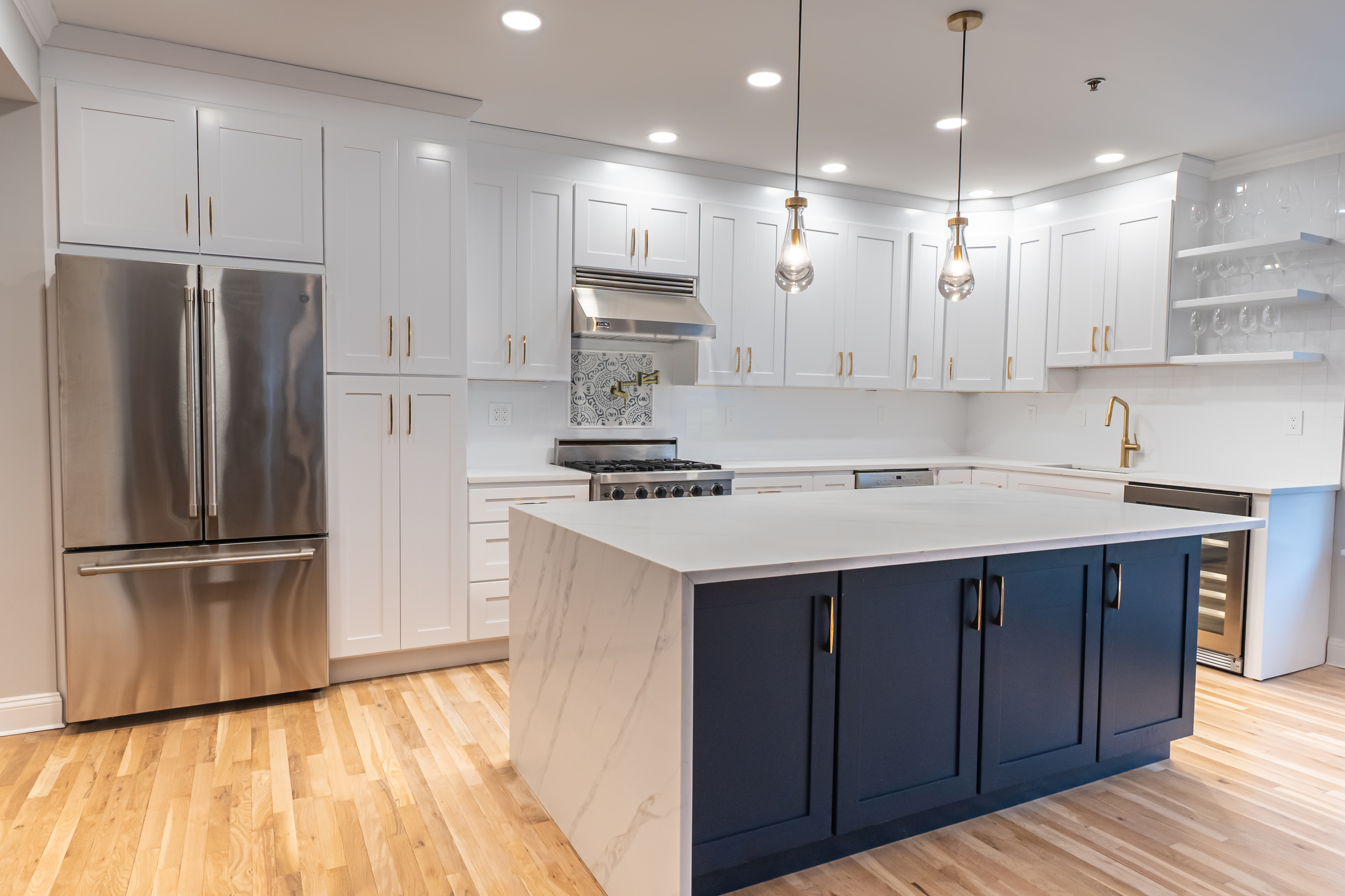 Downtown Modern Coastal Kitchen